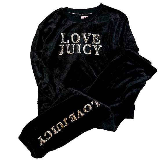 Juicy Couture Other - Juicy Couture black Velour Pajamas Set Size Large